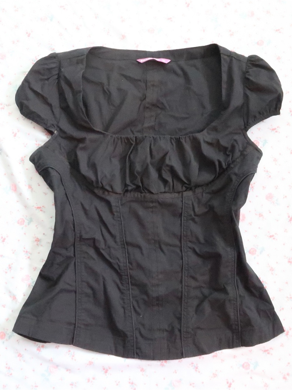 Black Women's babydoll Puff Sleeve Ruffled Front Top